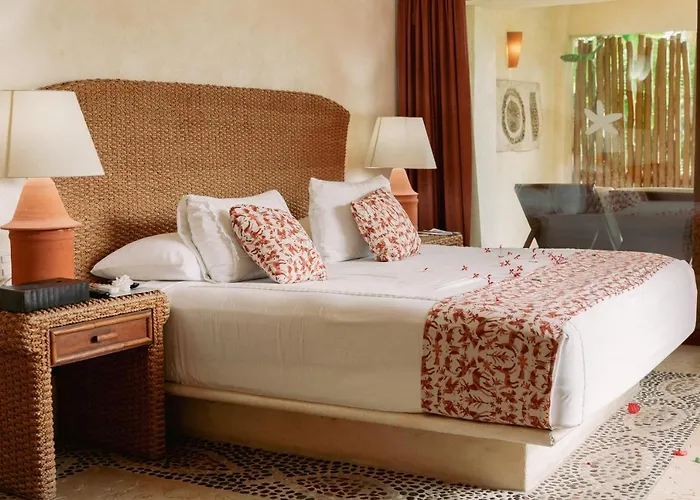Hotel Aura Del Mar Zihuatanejo