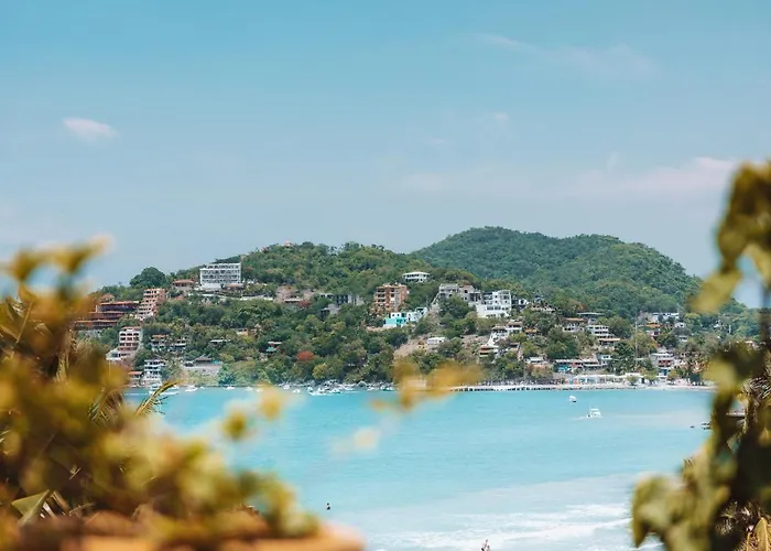 Aura Del Mar 4*