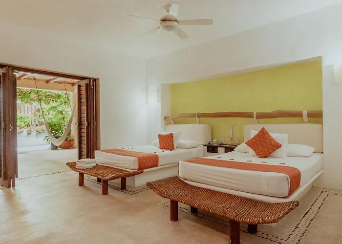 Aura Del Mar 4* Zihuatanejo