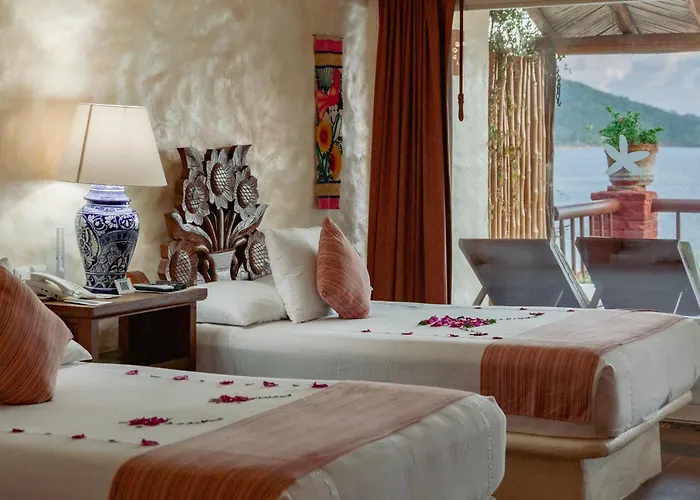 Aura Del Mar Hotel 4*