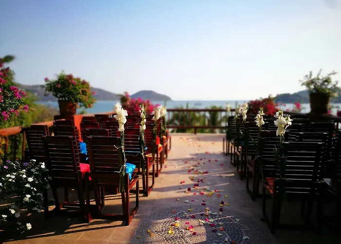Aura Del Mar Hotel 4*